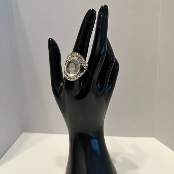 Large Gold & Rhinestone Studded‎ Stretch Statement Ring BEAUTIFUL! - Picture 1 of 6